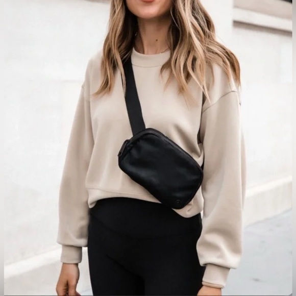 Lululemon Perfectly Oversized Cropped Crew Sweatshirt Softstreme Trench Tan - Picture 5 of 8